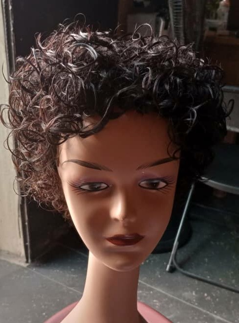 Lovely curly Wig